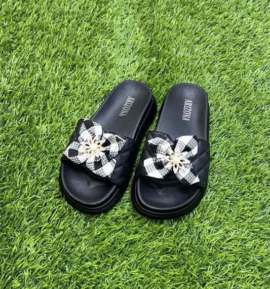 GIRLS FLIP FLOP SLIPPERS BLACK